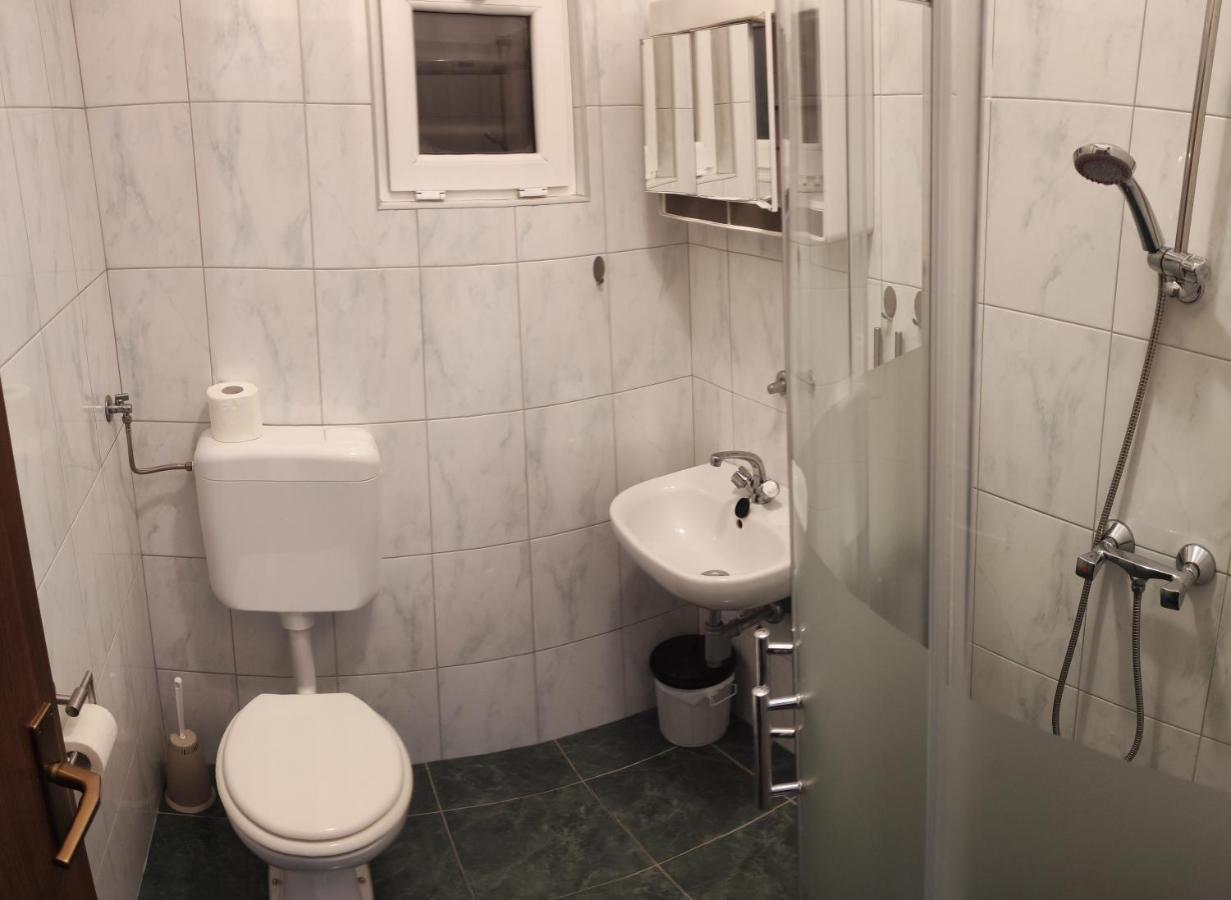 Apartmani Sabira Novi Vinodolski Luaran gambar